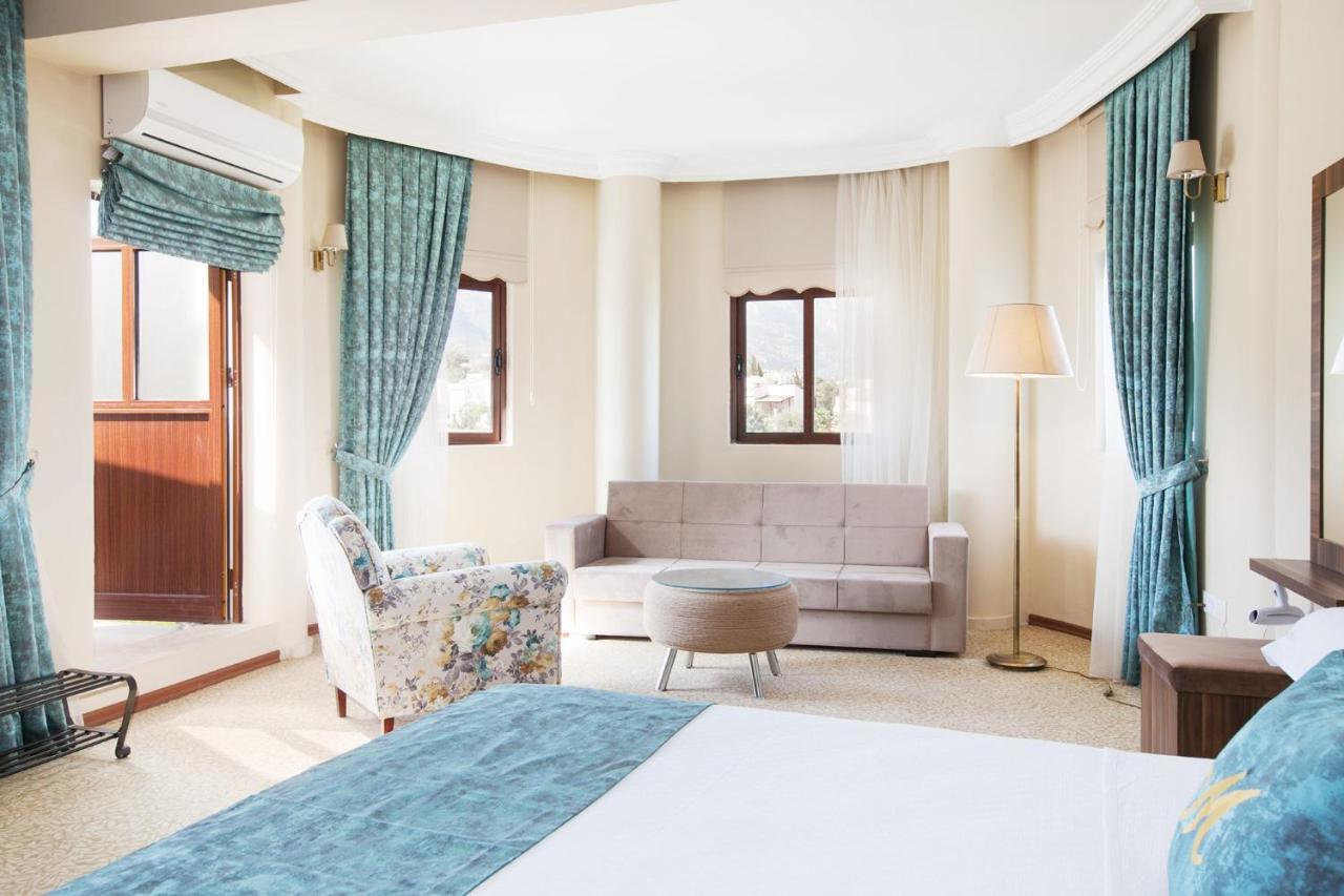 Meryem'S Hotel Agios Epiktitos Exteriör bild